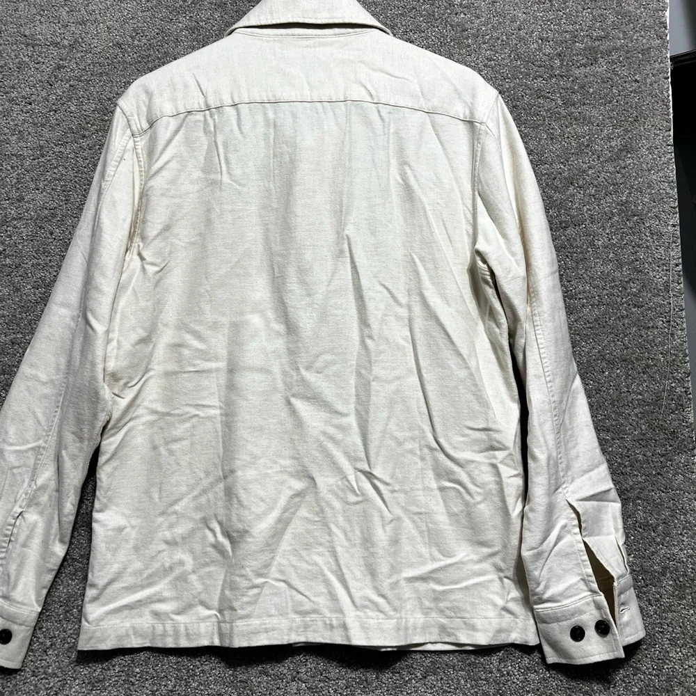 Banana Republic Shirt Men's Cream Double Pockets Collared Button Up Medium